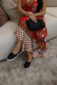 Hazaari Sneakers (Black)