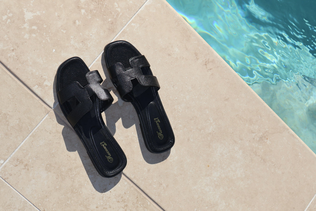H Sandals (Black)